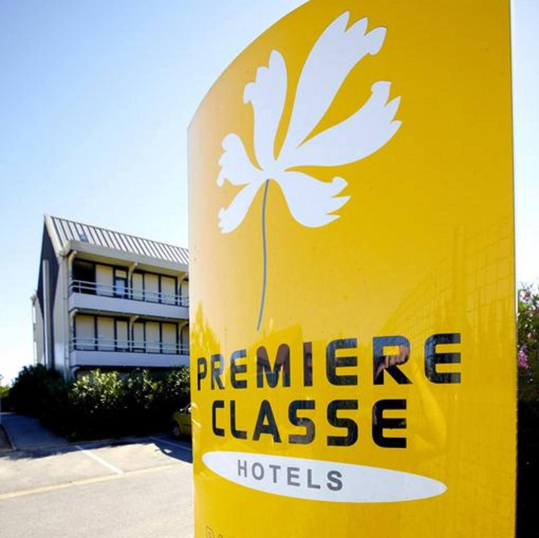 Premiere Classe Salon De Provence Bagian luar foto
